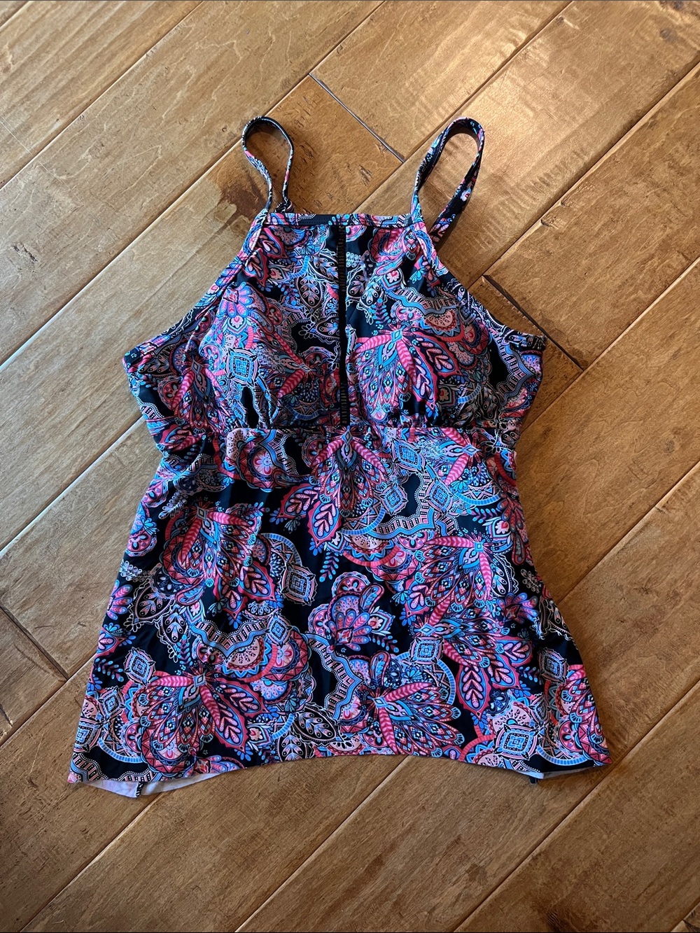 croft & barrow Black Paisley Print Tankini Top with Pink & Blue Accents size 12